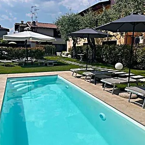 Le Logge Del Garda Affittacamere