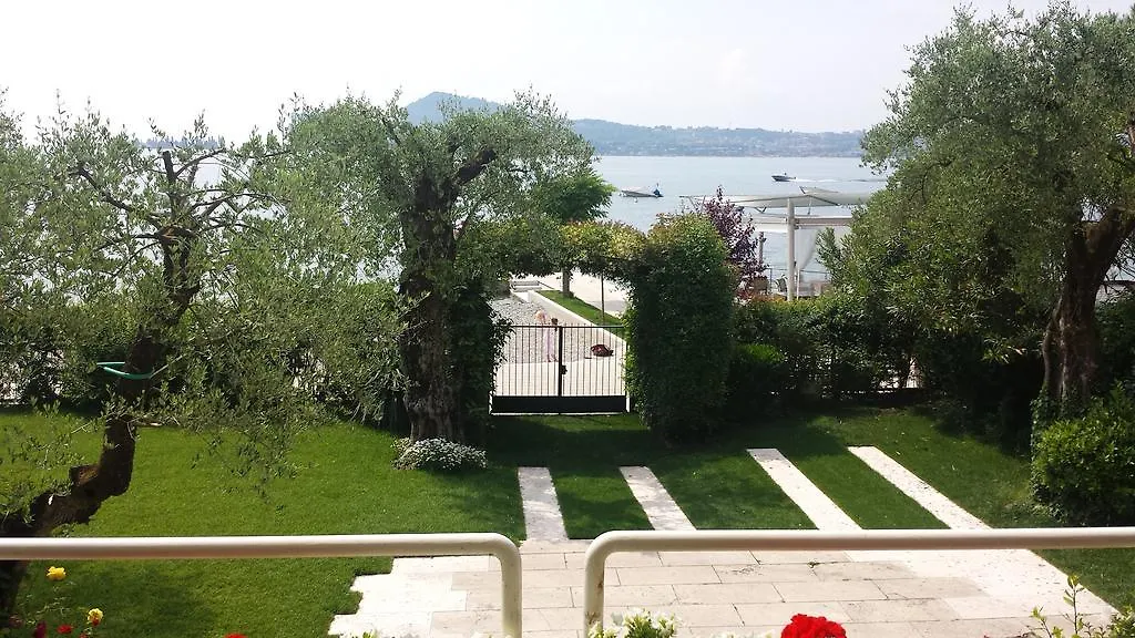 Jane'S Dream Apartment San Felice del Benaco Itália